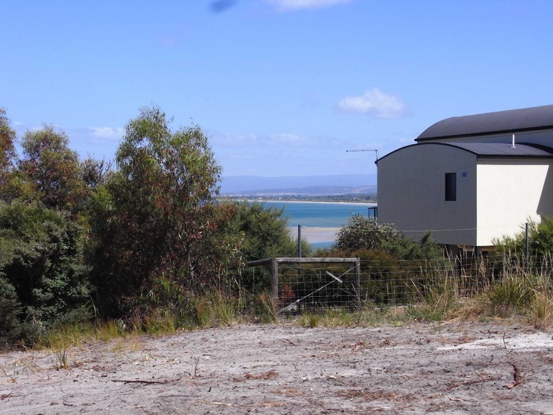 53 Oyster Bay Court, Coles Bay TAS 7215
