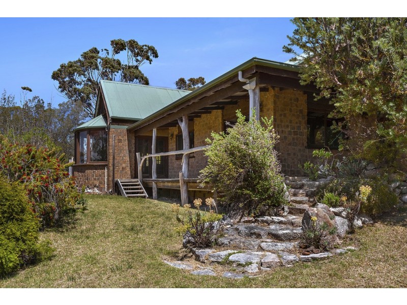 17498 Tasman Highway, Bicheno TAS 7215