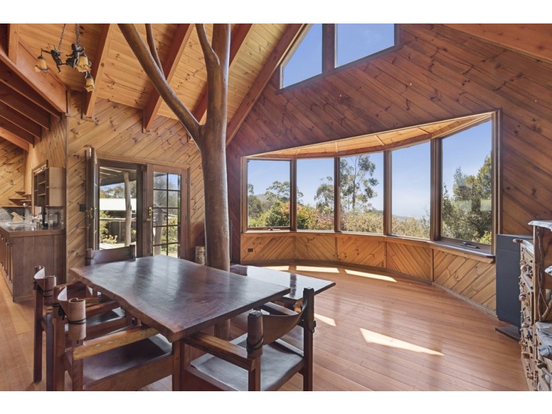 17498 Tasman Highway, Bicheno TAS 7215