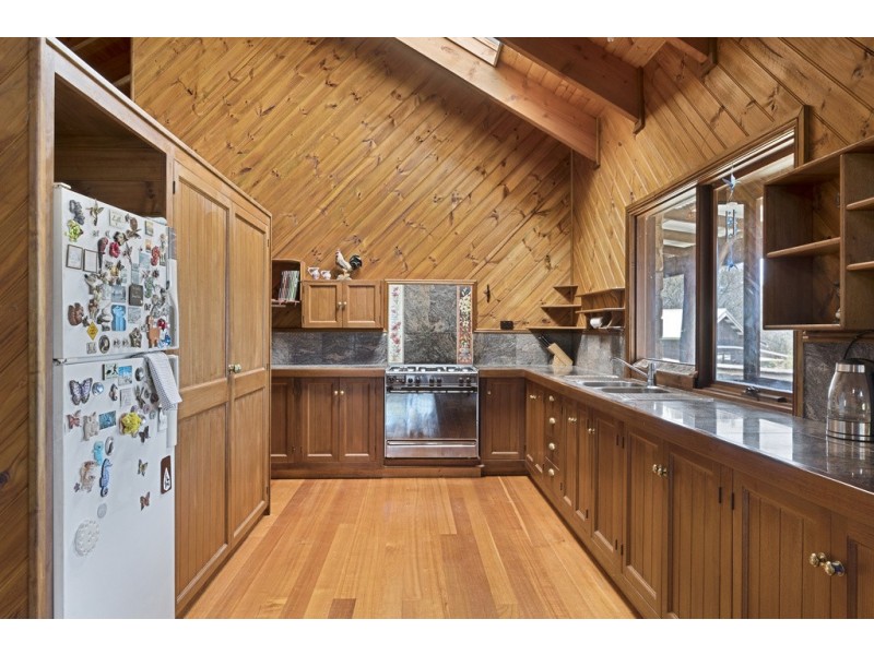 17498 Tasman Highway, Bicheno TAS 7215