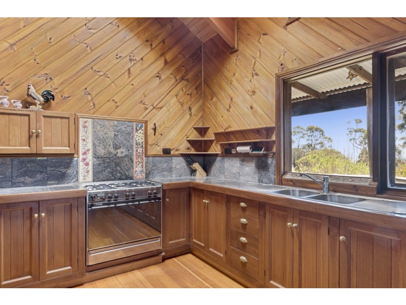 17498 Tasman Highway, Bicheno TAS 7215