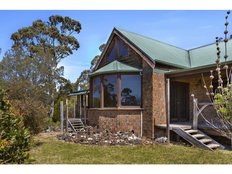 17498 Tasman Highway, Bicheno TAS 7215