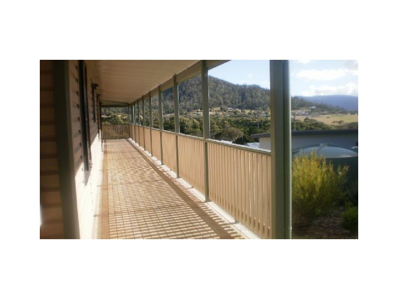 6 Gordon Heights, Bicheno TAS 7215