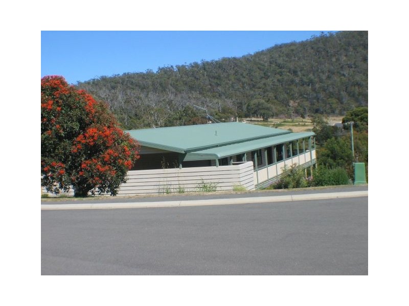 6 Gordon Heights, Bicheno TAS 7215