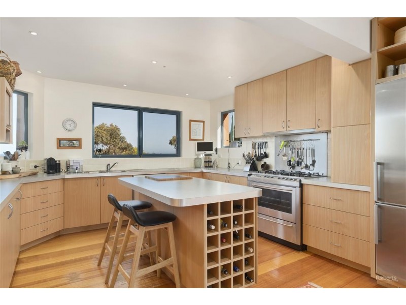 329 Harveys Farm Road, Bicheno TAS 7215