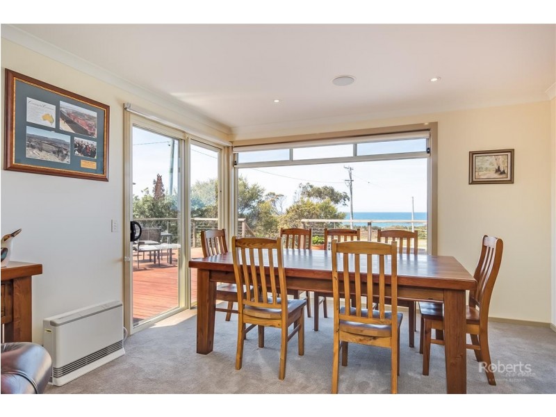 126 Tasman Highway, Bicheno TAS 7215