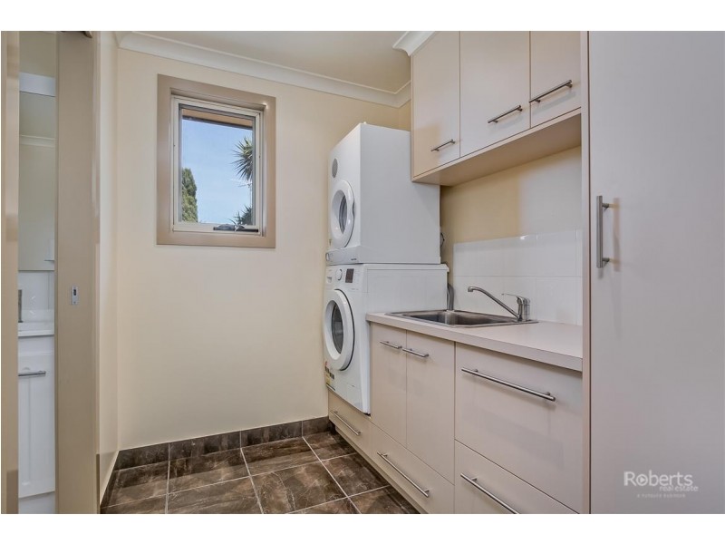 126 Tasman Highway, Bicheno TAS 7215