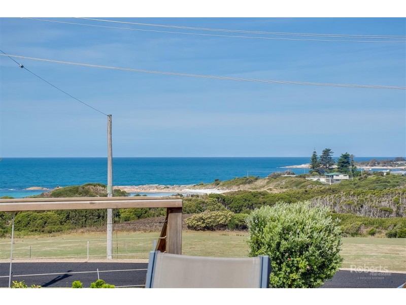 126 Tasman Highway, Bicheno TAS 7215
