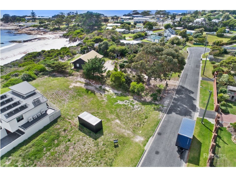 16 Chadwin Avenue, Bicheno TAS 7215
