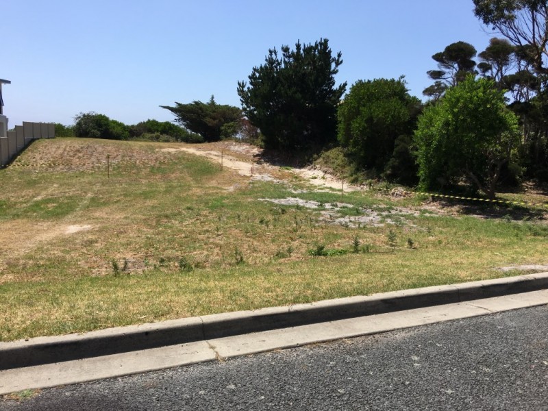 16 Chadwin Avenue, Bicheno TAS 7215