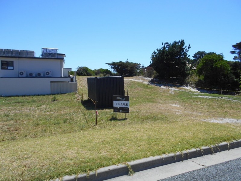 16 Chadwin Avenue, Bicheno TAS 7215