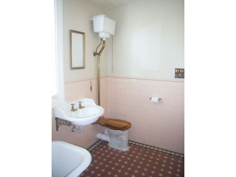 29 Wellington Street, Swansea TAS 7190