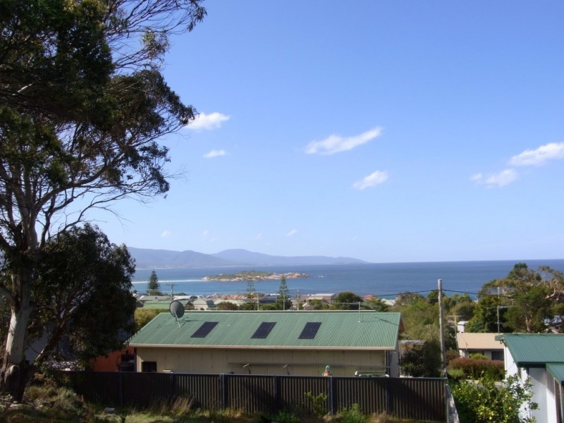 10 Nailer Avenue, Bicheno TAS 7215