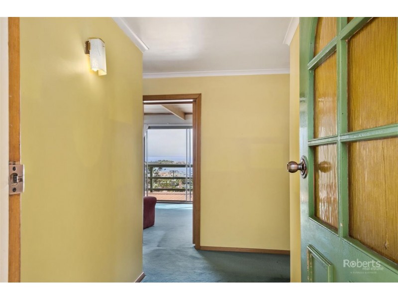 14 Nailer Avenue, Bicheno TAS 7215