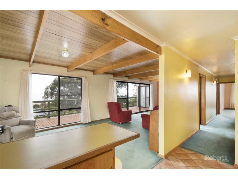 14 Nailer Avenue, Bicheno TAS 7215