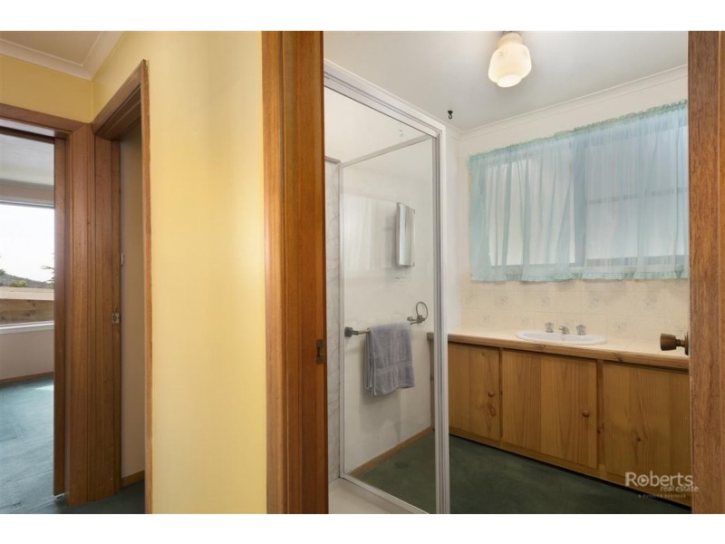 14 Nailer Avenue, Bicheno TAS 7215