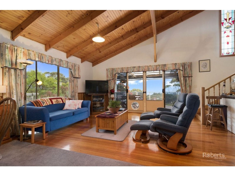 34 Douglas Street, Bicheno TAS 7215