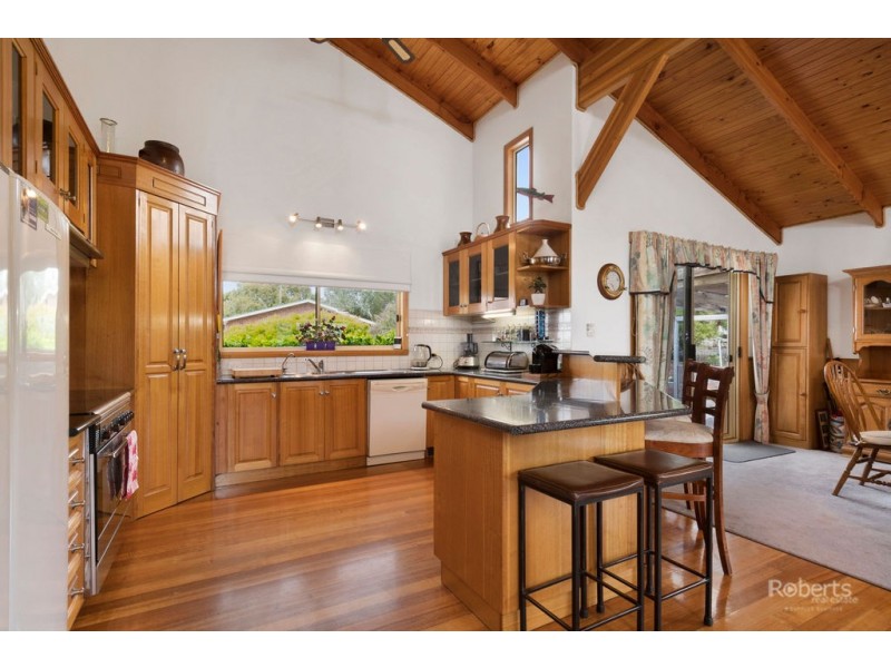 34 Douglas Street, Bicheno TAS 7215