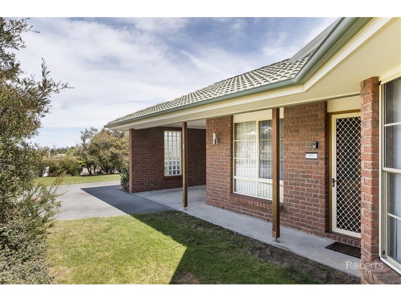 1 and 2/1 Bradley Drive, Coles Bay TAS 7215
