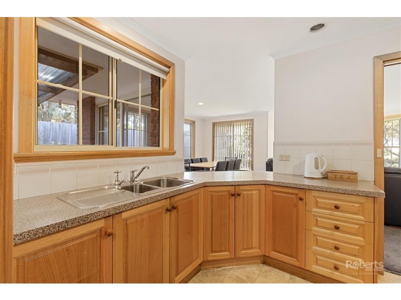 1 and 2/1 Bradley Drive, Coles Bay TAS 7215