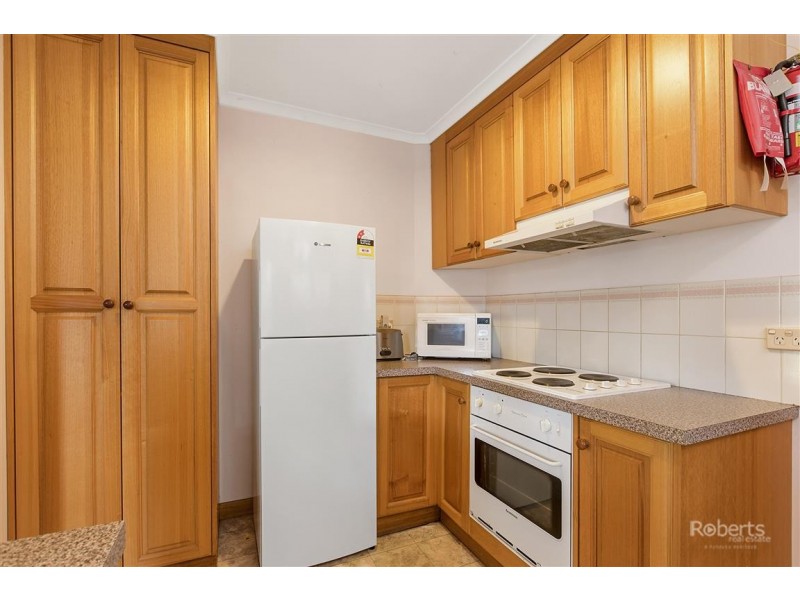 1 and 2/1 Bradley Drive, Coles Bay TAS 7215