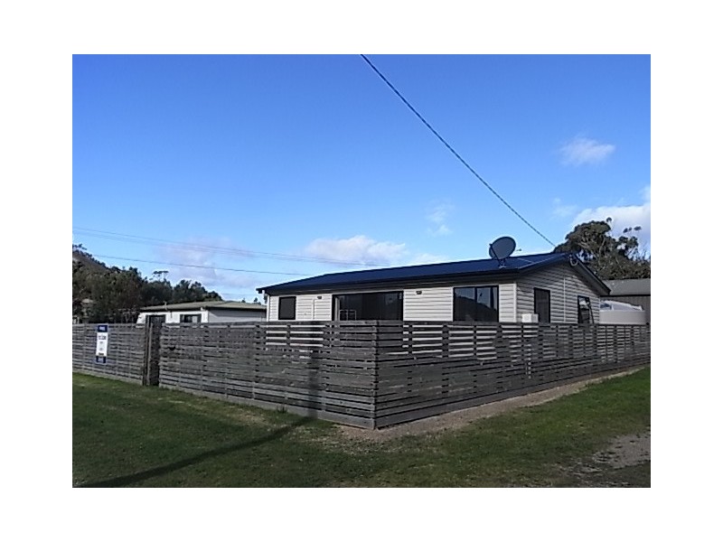 4 Tribe Street, Bicheno TAS 7215