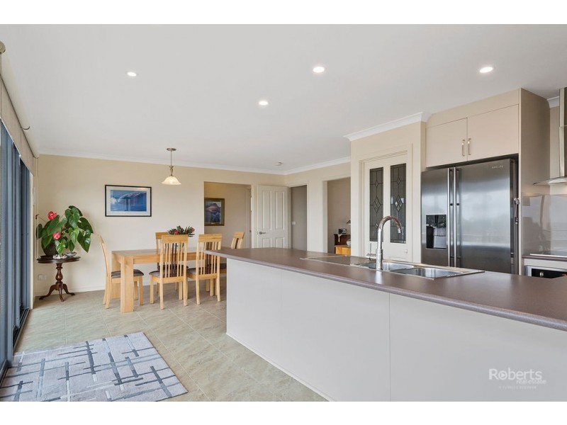 4 Diamond Waters Rise, Bicheno TAS 7215