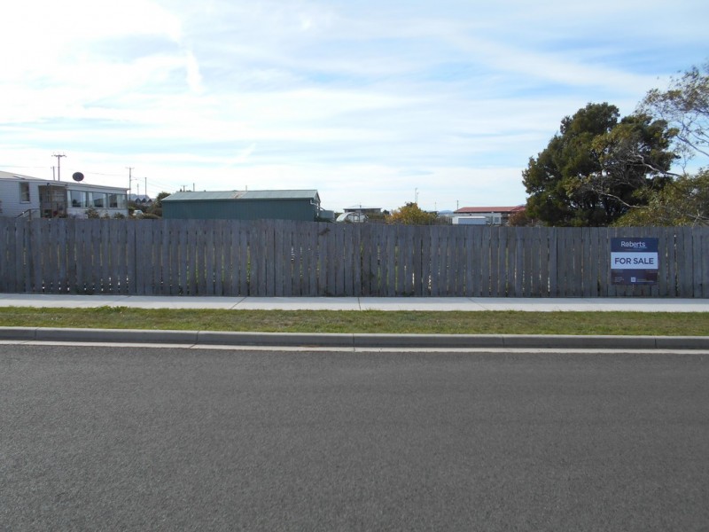 Lot 1 Victoria Street, Swansea TAS 7190