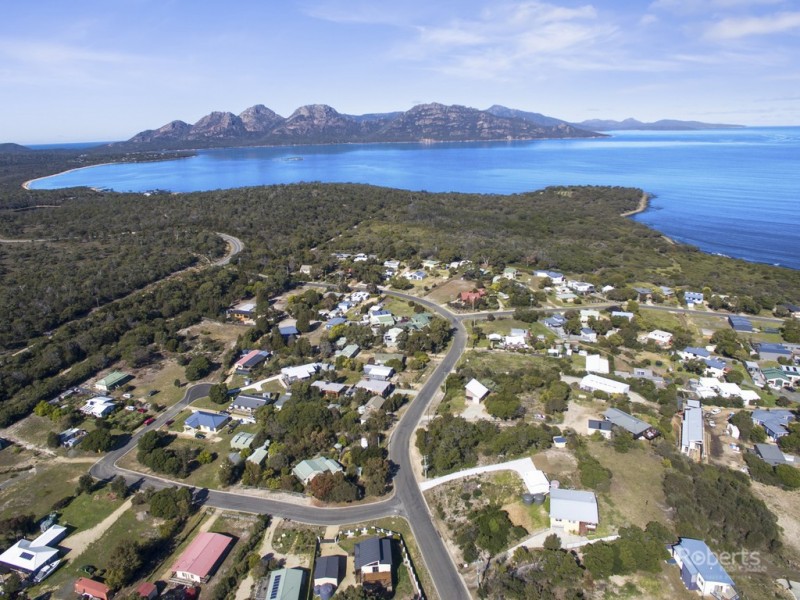 49 Hazards View Drive, Coles Bay TAS 7215