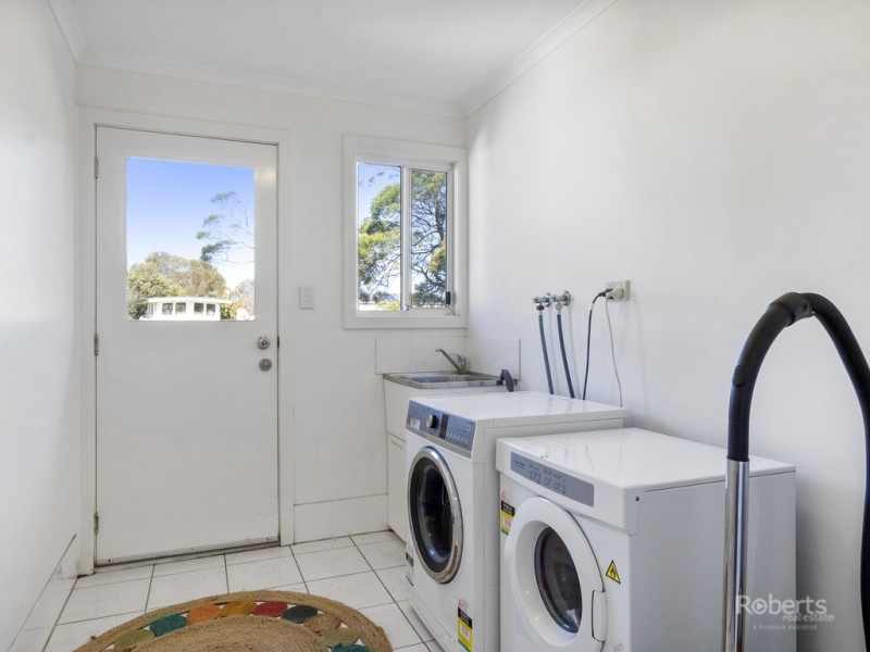 49 Hazards View Drive, Coles Bay TAS 7215