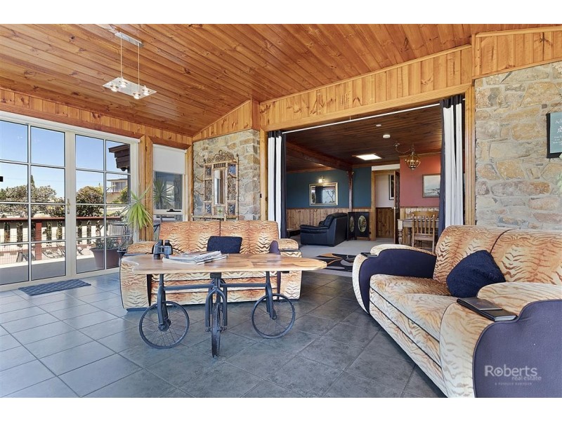 20 Tasman Highway, Bicheno TAS 7215