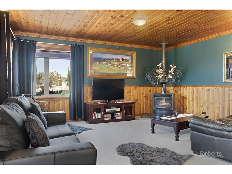 20 Tasman Highway, Bicheno TAS 7215