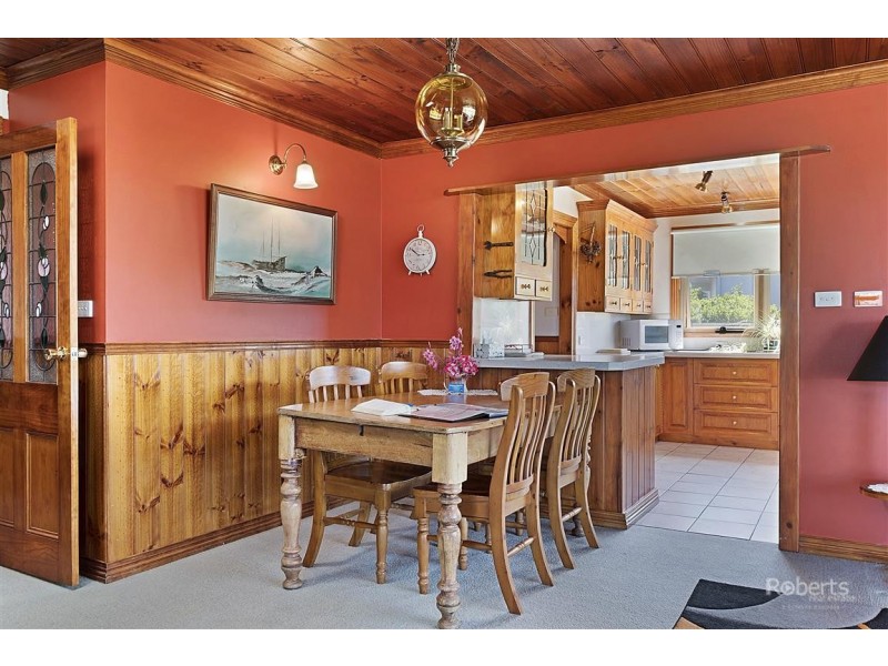 20 Tasman Highway, Bicheno TAS 7215