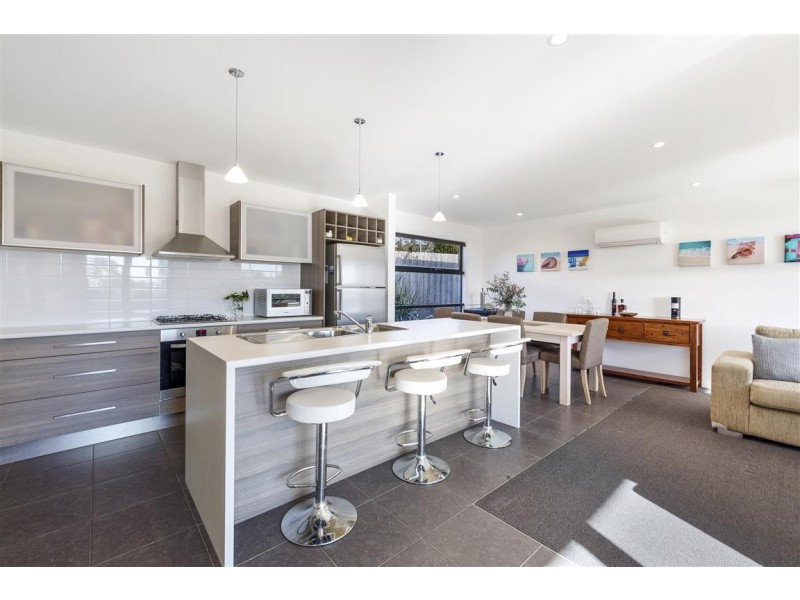 6 Rose Street, Bicheno TAS 7215