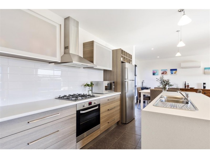 6 Rose Street, Bicheno TAS 7215