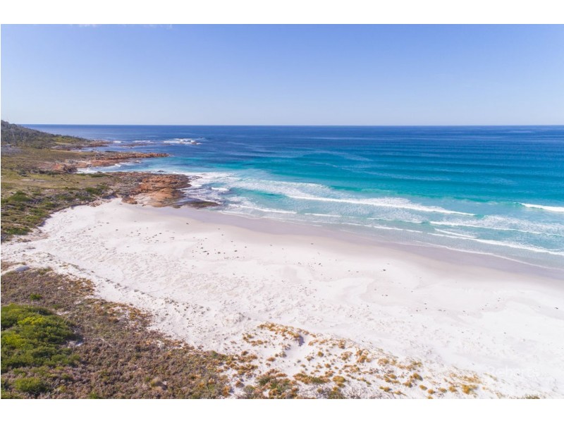 490 Courland Bay Road, Bicheno TAS 7215