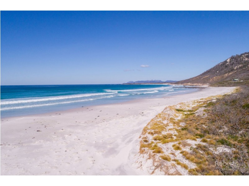 490 Courland Bay Road, Bicheno TAS 7215