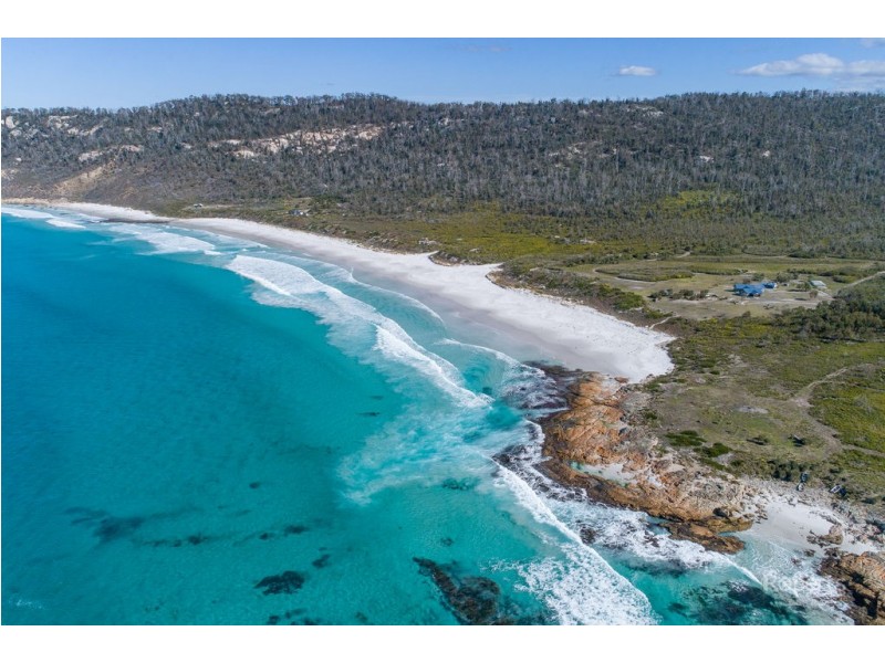 490 Courland Bay Road, Bicheno TAS 7215