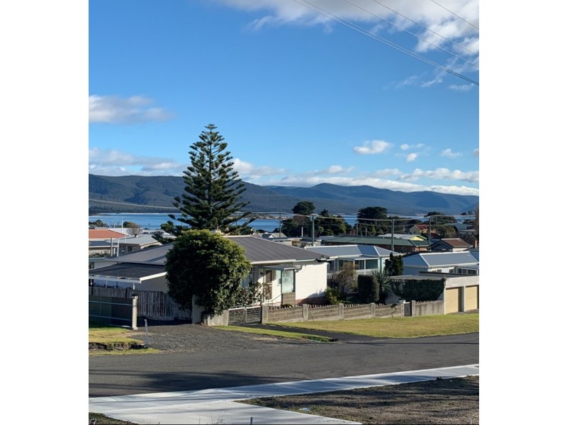 Lot 2/30 Fraser Street, Bicheno TAS 7215