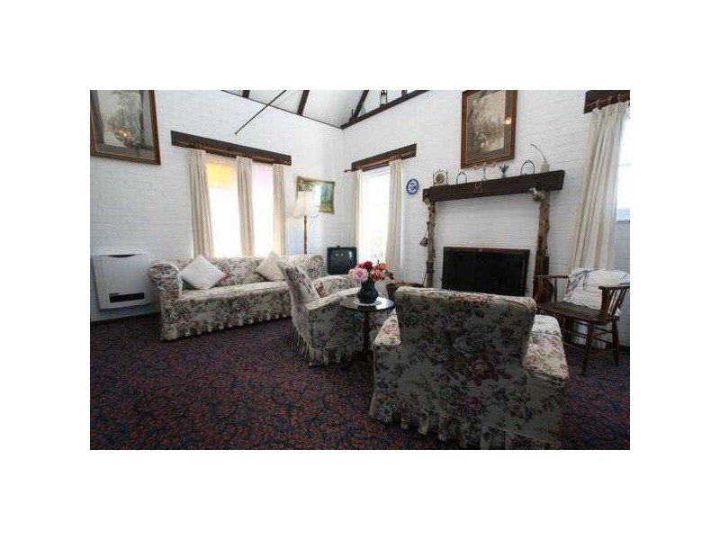 42 Gordon Street, Swansea TAS 7190
