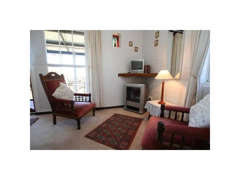 42 Gordon Street, Swansea TAS 7190