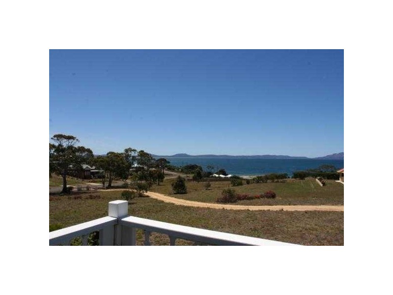 42 Gordon Street, Swansea TAS 7190