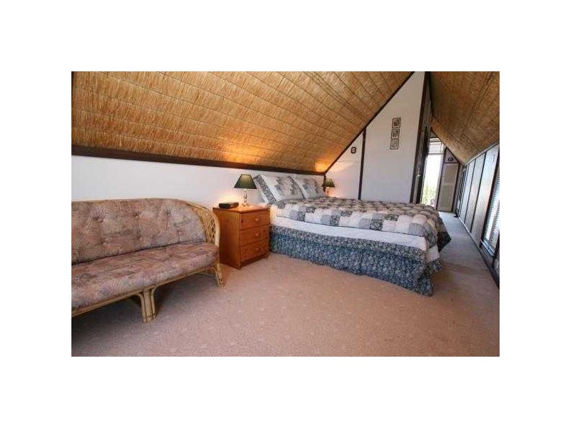 42 Gordon Street, Swansea TAS 7190