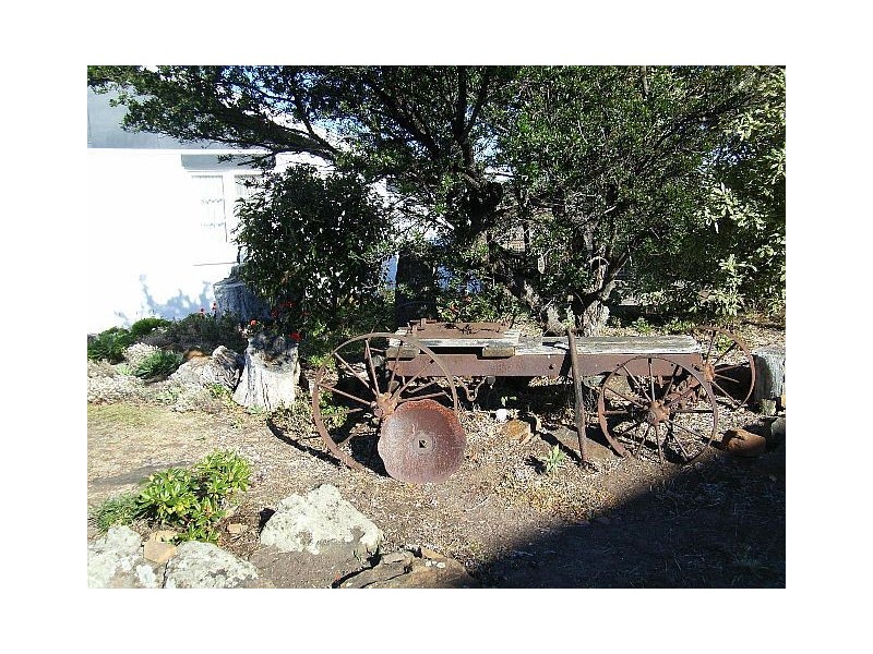 42 Gordon Street, Swansea TAS 7190