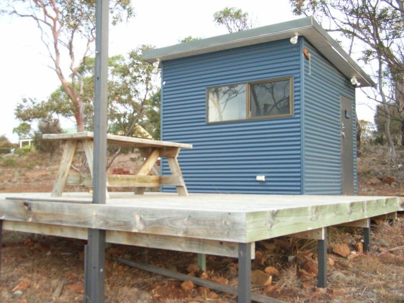 18 Burgess Street, Swansea TAS 7190