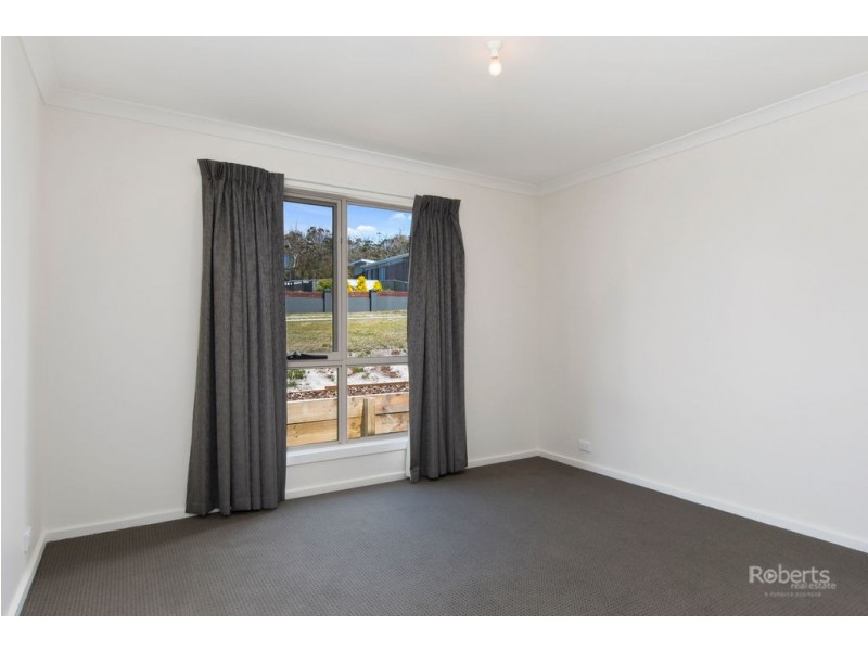 8 Rose Street, Bicheno TAS 7215