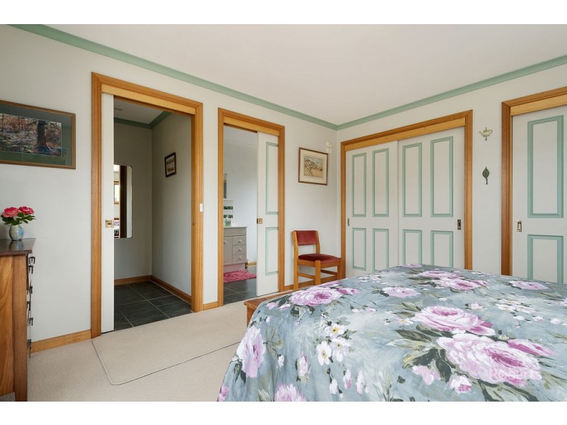 19 Shaw Street, Swansea TAS 7190