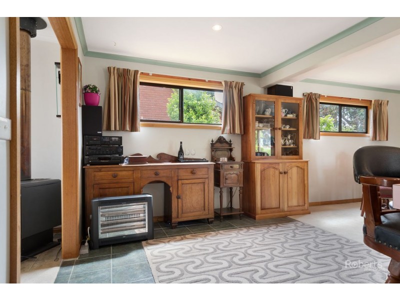19 Shaw Street, Swansea TAS 7190