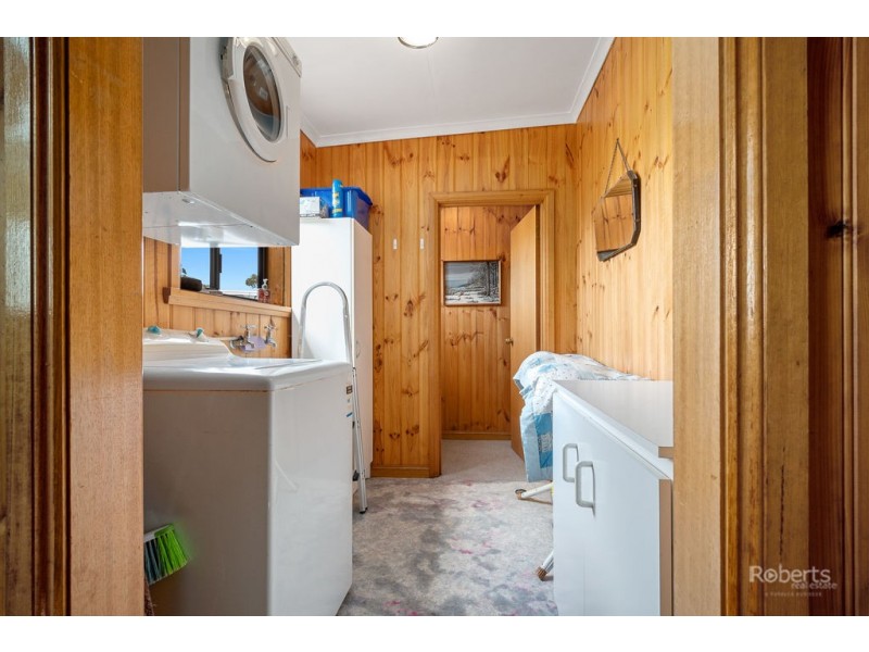19 Shaw Street, Swansea TAS 7190