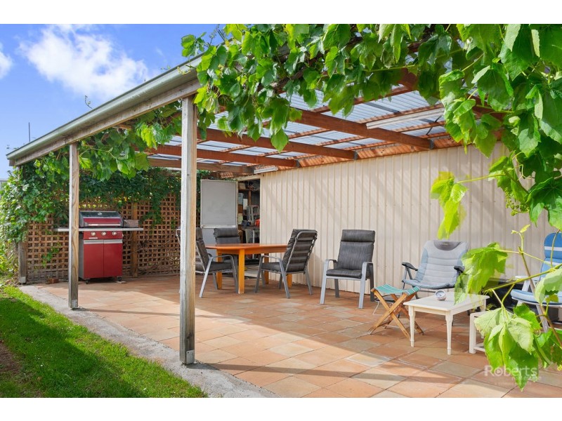 19 Shaw Street, Swansea TAS 7190